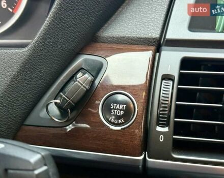 Чорний БМВ Х6, об'ємом двигуна 3 л та пробігом 247 тис. км за 22900 $, фото 41 на Automoto.ua