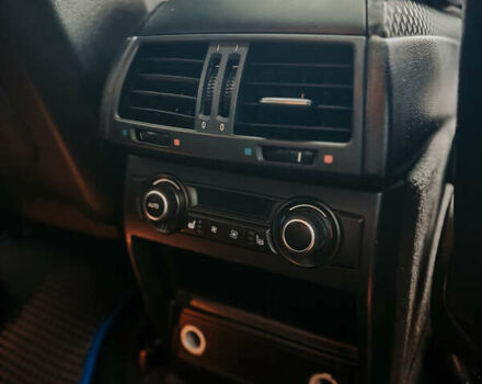 Чорний БМВ Х6, об'ємом двигуна 2.98 л та пробігом 280 тис. км за 16500 $, фото 16 на Automoto.ua