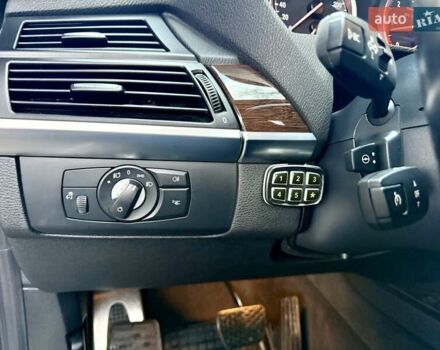 Чорний БМВ Х6, об'ємом двигуна 3 л та пробігом 247 тис. км за 22900 $, фото 44 на Automoto.ua