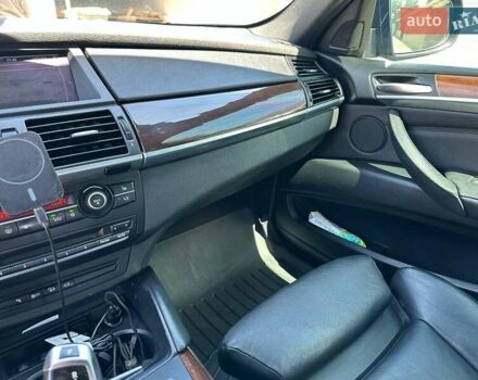Чорний БМВ Х6, об'ємом двигуна 3 л та пробігом 147 тис. км за 19500 $, фото 13 на Automoto.ua