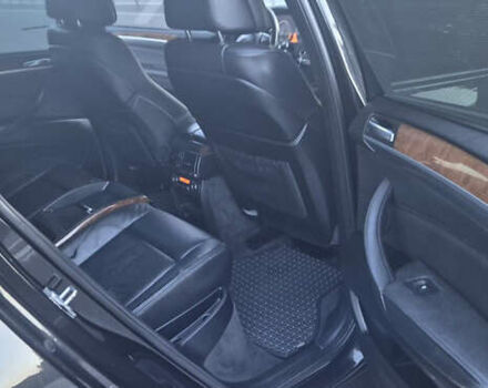 Черный БМВ Х6, объемом двигателя 3 л и пробегом 214 тыс. км за 15500 $, фото 22 на Automoto.ua