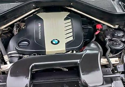 Черный БМВ Х6, объемом двигателя 3 л и пробегом 168 тыс. км за 26500 $, фото 5 на Automoto.ua