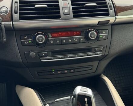 Черный БМВ Х6, объемом двигателя 3 л и пробегом 190 тыс. км за 18700 $, фото 13 на Automoto.ua