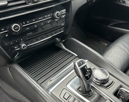 Чорний БМВ Х6, об'ємом двигуна 2.99 л та пробігом 253 тис. км за 28500 $, фото 7 на Automoto.ua