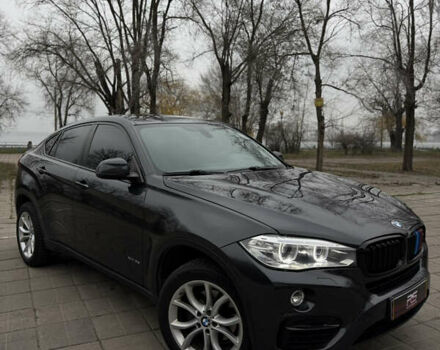 Черный БМВ Х6, объемом двигателя 2.98 л и пробегом 166 тыс. км за 21000 $, фото 4 на Automoto.ua