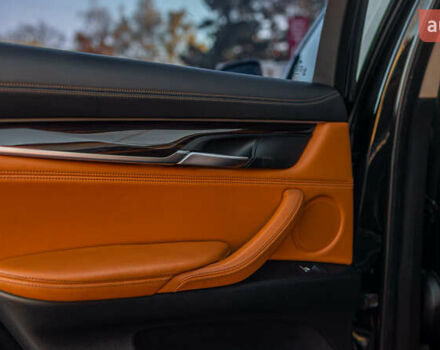 БМВ Х6 2015 в Черновцах на Automoto.ua Черный БМВ Х6, объемом двигателя 2.99 л и пробегом 158 тыс. км за 34900 $, фото 30 на Automoto.ua