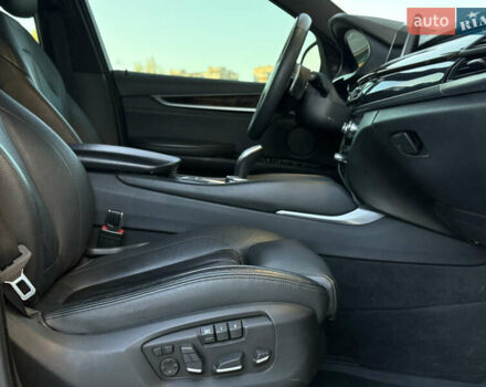 Черный БМВ Х6, объемом двигателя 2.98 л и пробегом 185 тыс. км за 31500 $, фото 27 на Automoto.ua