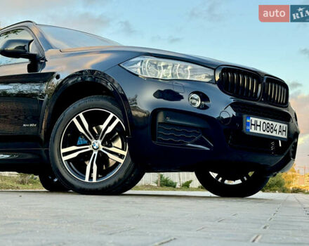 Чорний БМВ Х6, об'ємом двигуна 2.99 л та пробігом 173 тис. км за 35000 $, фото 17 на Automoto.ua