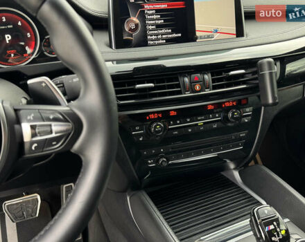 Черный БМВ Х6, объемом двигателя 3 л и пробегом 160 тыс. км за 39200 $, фото 7 на Automoto.ua