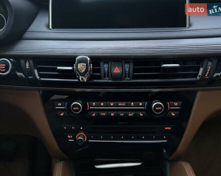 Чорний БМВ Х6, об'ємом двигуна 2.99 л та пробігом 217 тис. км за 35999 $, фото 39 на Automoto.ua