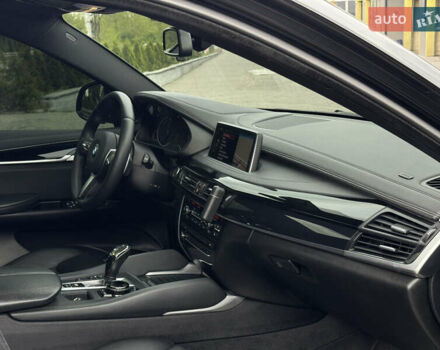 Черный БМВ Х6, объемом двигателя 3 л и пробегом 160 тыс. км за 39200 $, фото 6 на Automoto.ua