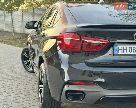 Чорний БМВ Х6, об'ємом двигуна 2.99 л та пробігом 173 тис. км за 35000 $, фото 98 на Automoto.ua