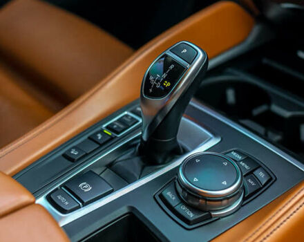 БМВ Х6 2015 в Черновцах на Automoto.ua Черный БМВ Х6, объемом двигателя 2.99 л и пробегом 158 тыс. км за 34900 $, фото 49 на Automoto.ua