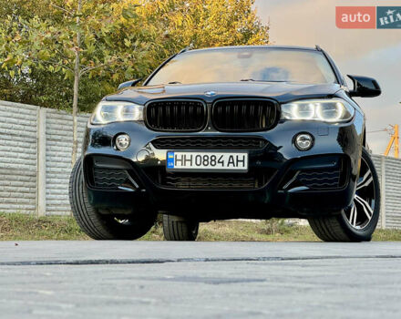 Чорний БМВ Х6, об'ємом двигуна 2.99 л та пробігом 173 тис. км за 35000 $, фото 1 на Automoto.ua