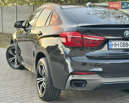 Чорний БМВ Х6, об'ємом двигуна 2.99 л та пробігом 173 тис. км за 35000 $, фото 97 на Automoto.ua