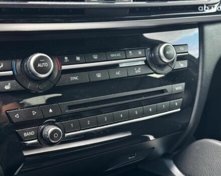 Чорний БМВ Х6, об'ємом двигуна 3 л та пробігом 144 тис. км за 28990 $, фото 26 на Automoto.ua