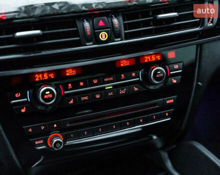 Черный БМВ Х6, объемом двигателя 2.98 л и пробегом 172 тыс. км за 35000 $, фото 7 на Automoto.ua