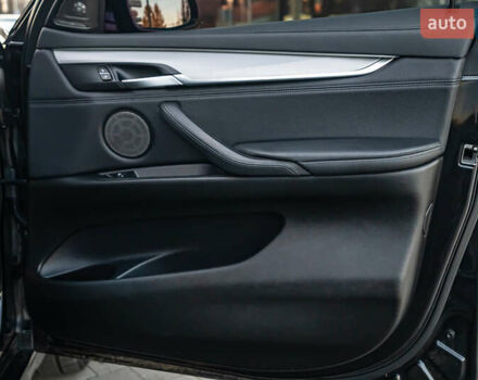 Черный БМВ Х6, объемом двигателя 2.99 л и пробегом 159 тыс. км за 41500 $, фото 106 на Automoto.ua