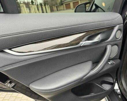 Черный БМВ Х6, объемом двигателя 3 л и пробегом 160 тыс. км за 25600 $, фото 19 на Automoto.ua