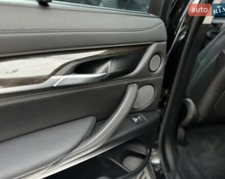 Черный БМВ Х6, объемом двигателя 3 л и пробегом 75 тыс. км за 39300 $, фото 41 на Automoto.ua