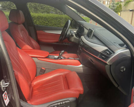 Чорний БМВ Х6, об'ємом двигуна 2.98 л та пробігом 150 тис. км за 36000 $, фото 7 на Automoto.ua