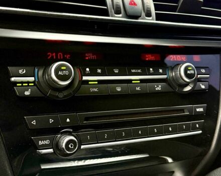 Черный БМВ Х6, объемом двигателя 3 л и пробегом 138 тыс. км за 27900 $, фото 10 на Automoto.ua