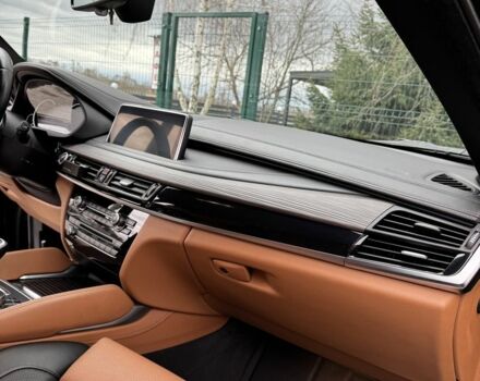 Черный БМВ Х6, объемом двигателя 3 л и пробегом 130 тыс. км за 43000 $, фото 6 на Automoto.ua