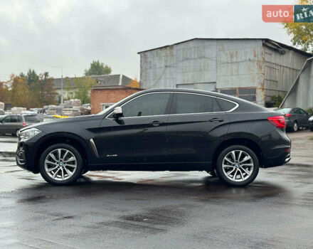 Черный БМВ Х6, объемом двигателя 3 л и пробегом 104 тыс. км за 35490 $, фото 5 на Automoto.ua