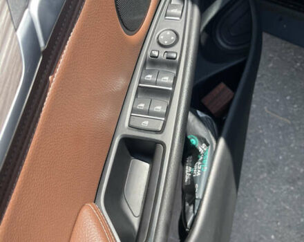 Чорний БМВ Х6, об'ємом двигуна 3 л та пробігом 160 тис. км за 39900 $, фото 2 на Automoto.ua