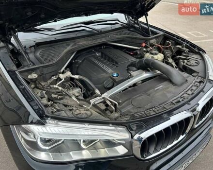 Чорний БМВ Х6, об'ємом двигуна 2.98 л та пробігом 216 тис. км за 35000 $, фото 29 на Automoto.ua