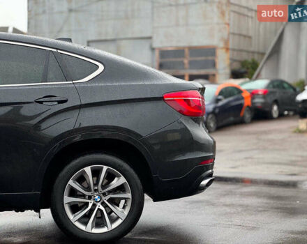 Черный БМВ Х6, объемом двигателя 3 л и пробегом 104 тыс. км за 35490 $, фото 7 на Automoto.ua