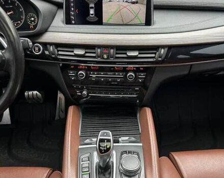 Чорний БМВ Х6, об'ємом двигуна 2.98 л та пробігом 216 тис. км за 35000 $, фото 24 на Automoto.ua