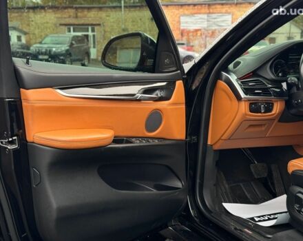 Черный БМВ Х6, объемом двигателя 3 л и пробегом 104 тыс. км за 35490 $, фото 24 на Automoto.ua