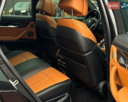 Черный БМВ Х6, объемом двигателя 3 л и пробегом 104 тыс. км за 35490 $, фото 59 на Automoto.ua