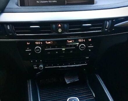 Чорний БМВ Х6, об'ємом двигуна 2.98 л та пробігом 102 тис. км за 40000 $, фото 32 на Automoto.ua