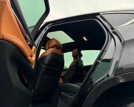 Черный БМВ Х6, объемом двигателя 3 л и пробегом 104 тыс. км за 35490 $, фото 48 на Automoto.ua