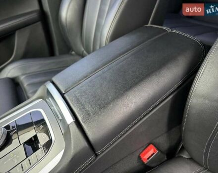 Черный БМВ Х6, объемом двигателя 2.99 л и пробегом 123 тыс. км за 62800 $, фото 49 на Automoto.ua