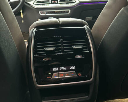 Чорний БМВ Х6, об'ємом двигуна 4.39 л та пробігом 103 тис. км за 73000 $, фото 23 на Automoto.ua