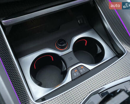 Черный БМВ Х6, объемом двигателя 3 л и пробегом 184 тыс. км за 72000 $, фото 33 на Automoto.ua