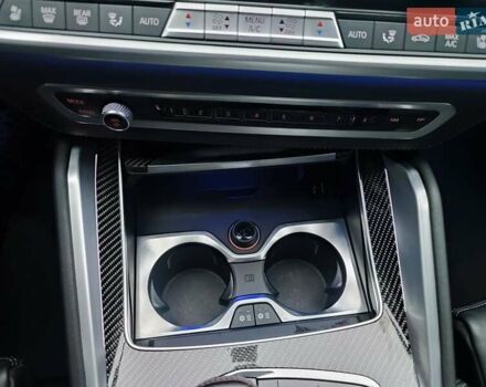 Черный БМВ Х6, объемом двигателя 4.39 л и пробегом 35 тыс. км за 95000 $, фото 83 на Automoto.ua