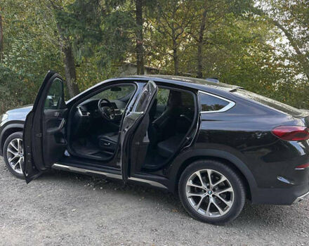 Черный БМВ Х6, объемом двигателя 3 л и пробегом 65 тыс. км за 73800 $, фото 68 на Automoto.ua