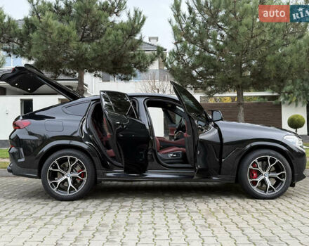 Чорний БМВ Х6, об'ємом двигуна 4.4 л та пробігом 79 тис. км за 69000 $, фото 26 на Automoto.ua