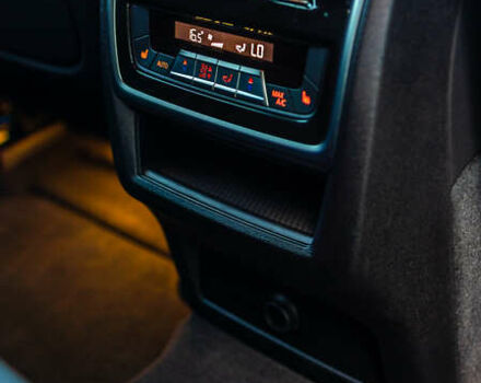 Черный БМВ Х6, объемом двигателя 2.99 л и пробегом 24 тыс. км за 99000 $, фото 58 на Automoto.ua