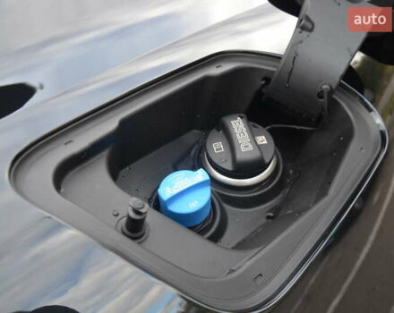 Черный БМВ Х6, объемом двигателя 3 л и пробегом 48 тыс. км за 86750 $, фото 68 на Automoto.ua