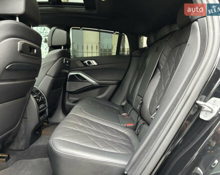 Черный БМВ Х6, объемом двигателя 3 л и пробегом 46 тыс. км за 103900 $, фото 24 на Automoto.ua