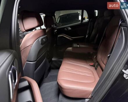 Черный БМВ Х6, объемом двигателя 4.39 л и пробегом 1 тыс. км за 159500 $, фото 62 на Automoto.ua