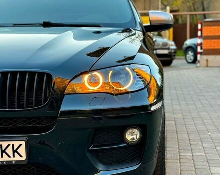 Черный БМВ Х6, объемом двигателя 3 л и пробегом 240 тыс. км за 20000 $, фото 1 на Automoto.ua