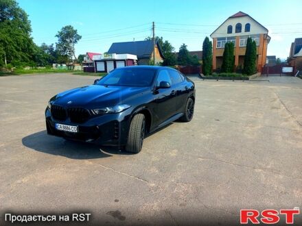 БМВ Х6 2023 у Звенигородка на Automoto.ua Чорний БМВ Х6, об'ємом двигуна 3 л та пробігом 38 тис. км за 100000 $, фото 1 на Automoto.ua