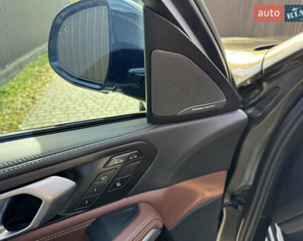 Коричневий БМВ Х6, об'ємом двигуна 2.99 л та пробігом 50 тис. км за 99999 $, фото 17 на Automoto.ua