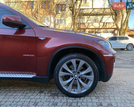 Красный БМВ Х6, объемом двигателя 3 л и пробегом 240 тыс. км за 15000 $, фото 13 на Automoto.ua